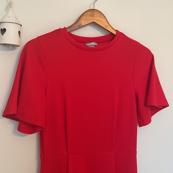 Red Short Sleeve MIDI Dress - Picture 2 of 4